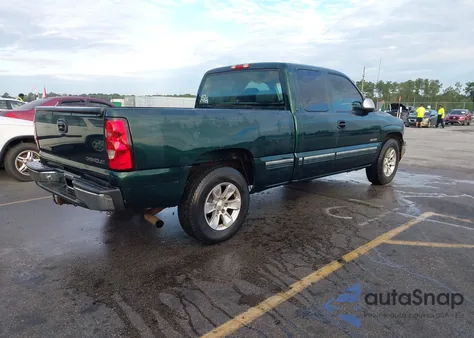 2002 Chevrolet Silverado 1500 Ls z USA, uszkodzony, nr VIN 2GCEC19V421110722